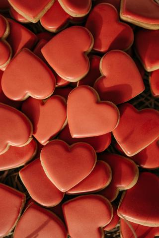 Red heart cookies